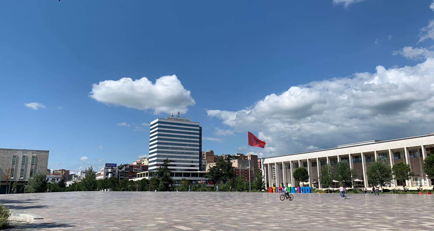 4 Days UNESCO Towns and Albanian Riviera Tour