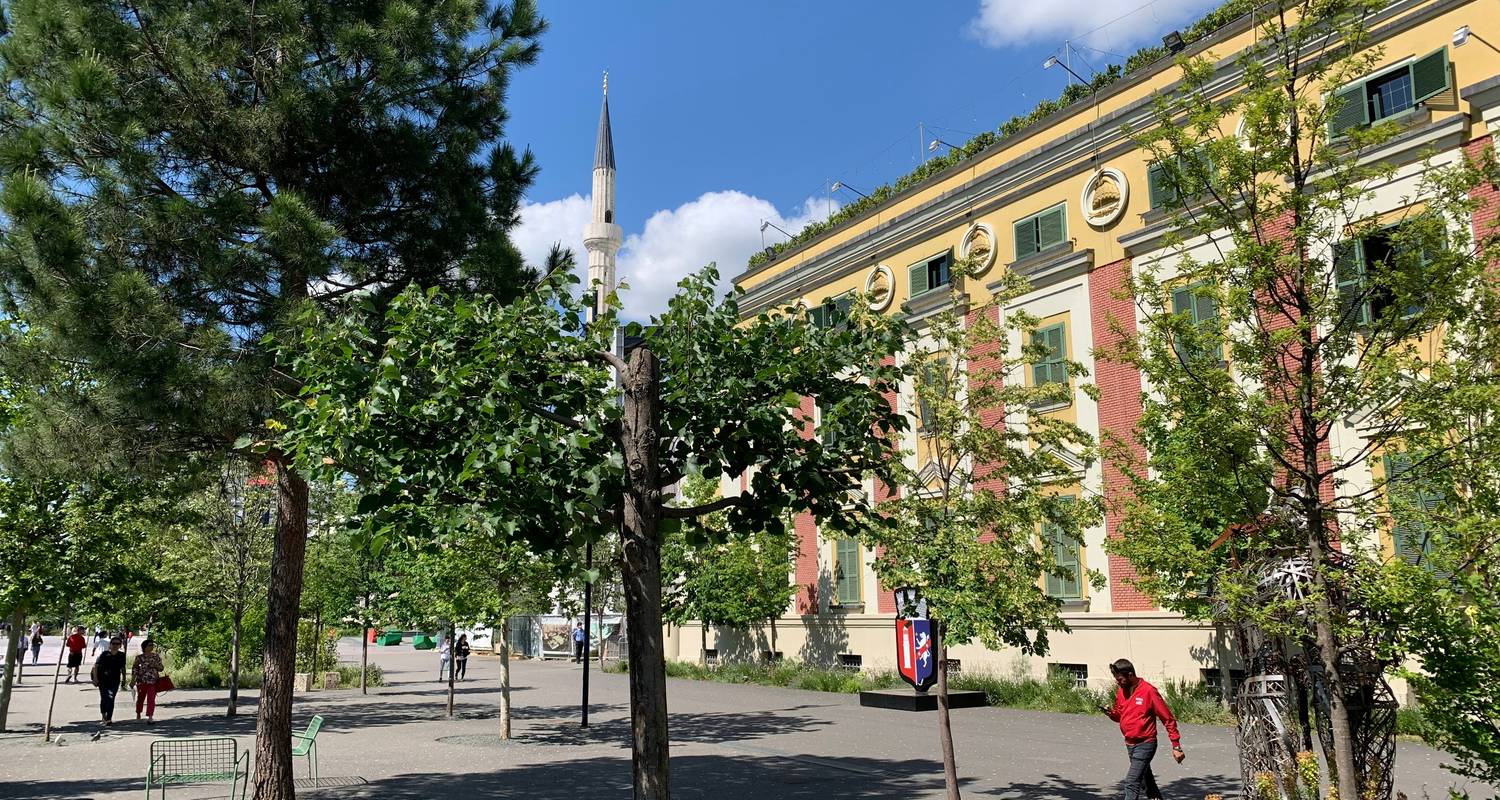 4 Days UNESCO Towns and Albanian Riviera Tour