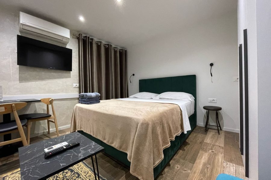 Le petit 1 – Studio Apartment