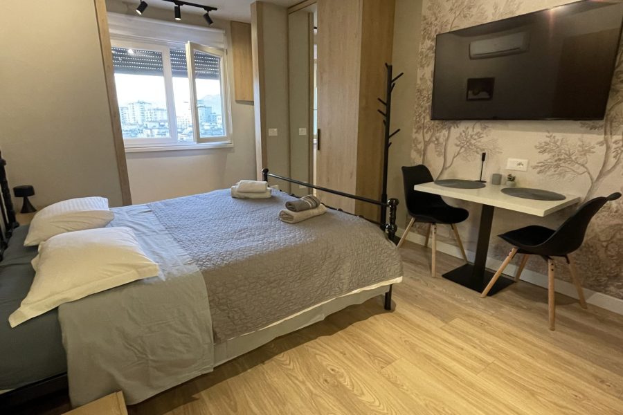 Piazza 2 – Cozy Studio Apartment